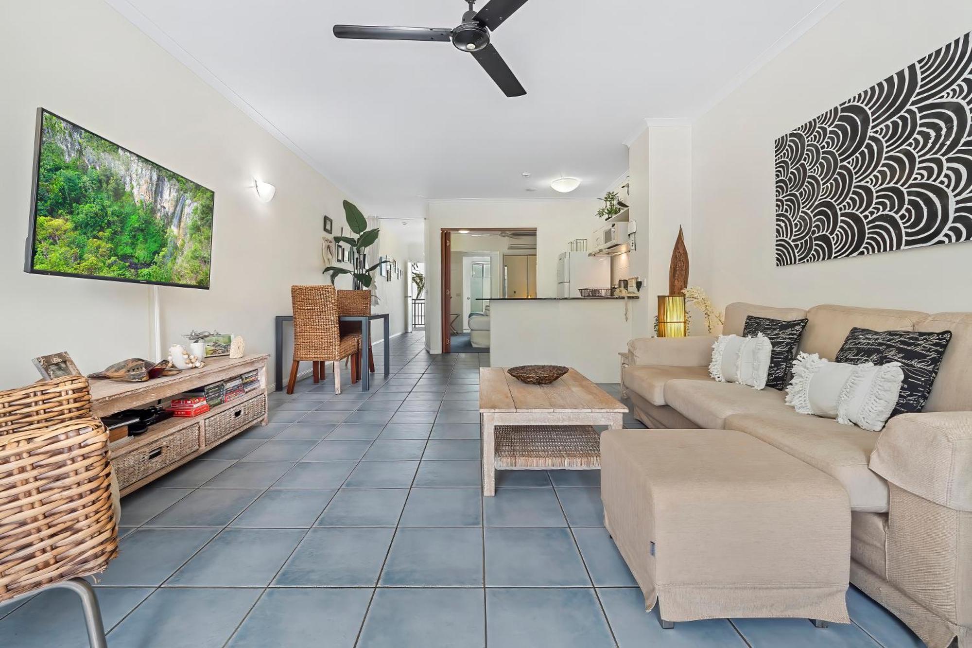 Alassio Beachfront Apartments Palm Cove Rum bild