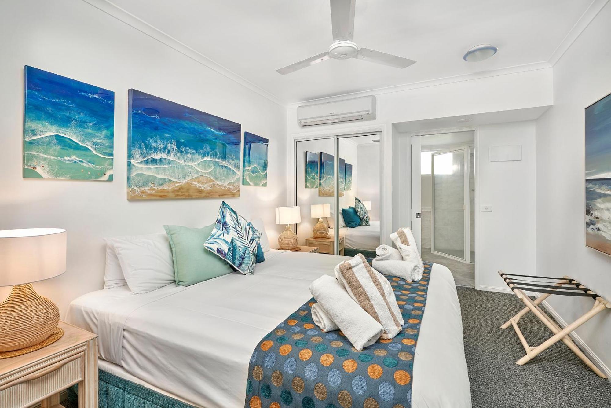 Alassio Beachfront Apartments Palm Cove Rum bild