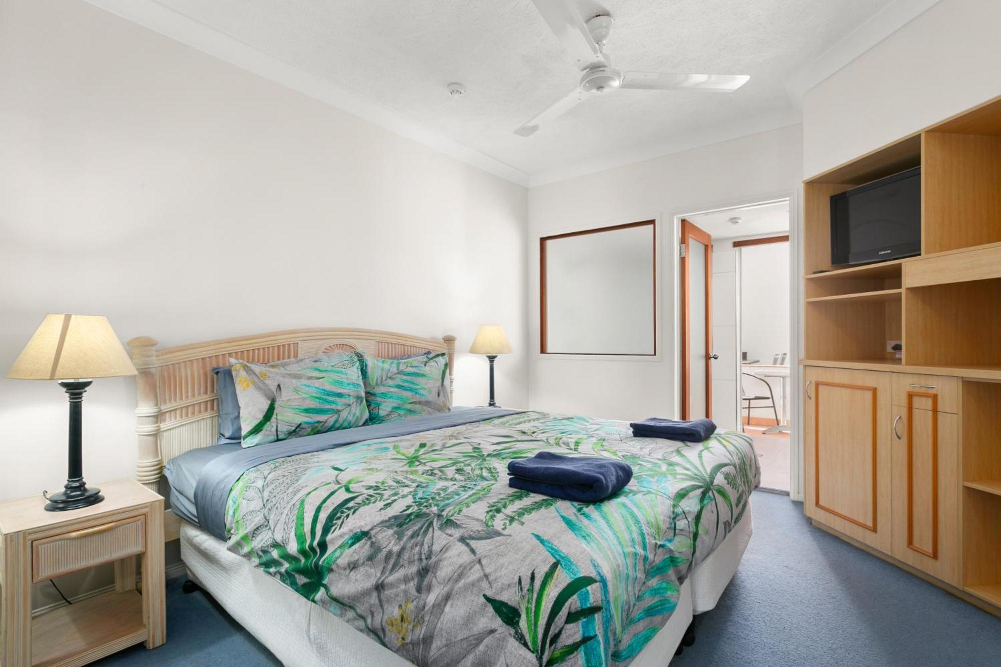 Alassio Beachfront Apartments Palm Cove Rum bild