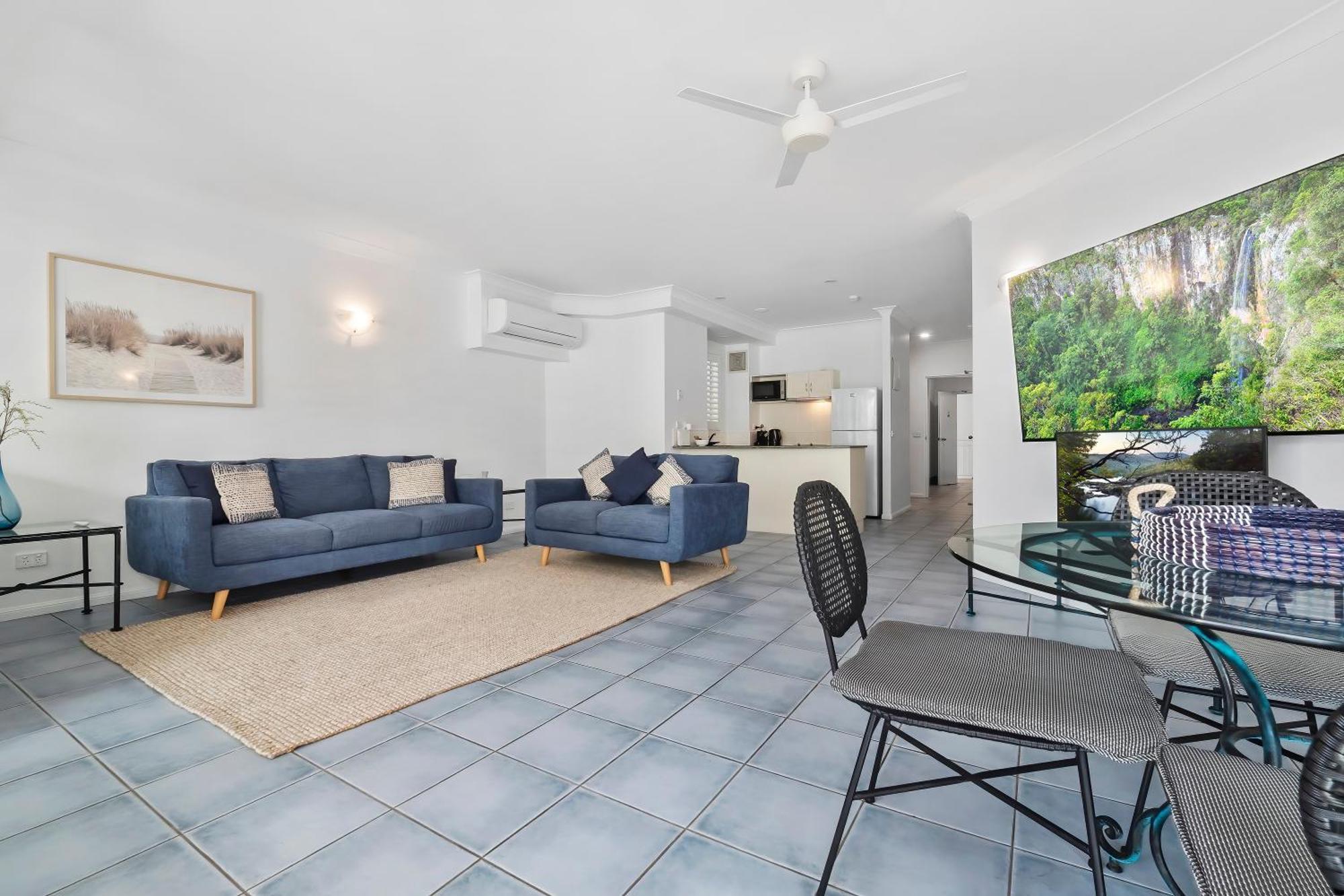 Alassio Beachfront Apartments Palm Cove Rum bild