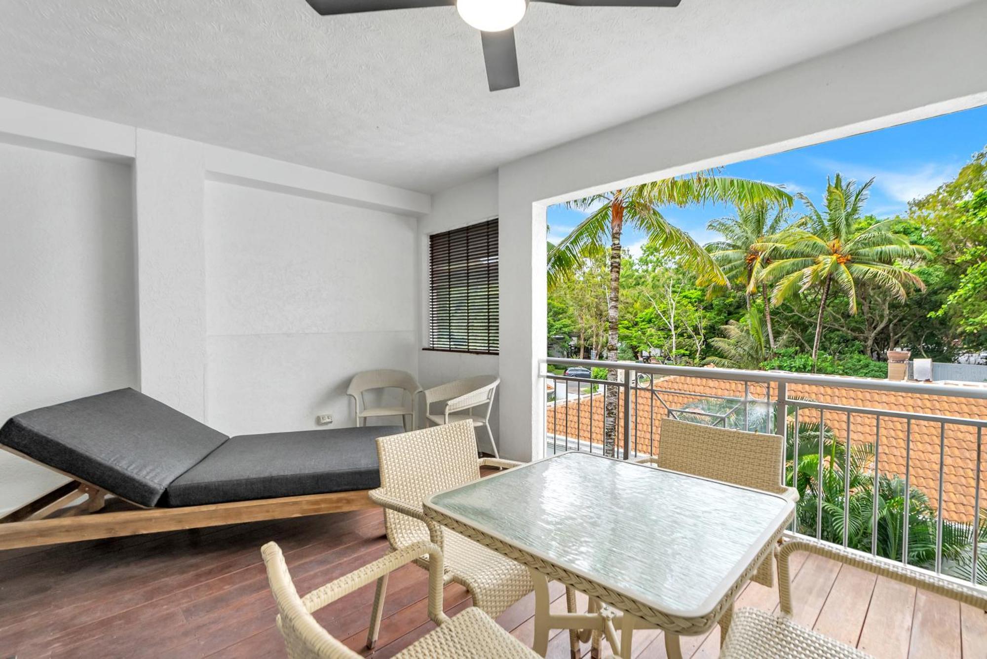 Alassio Beachfront Apartments Palm Cove Rum bild