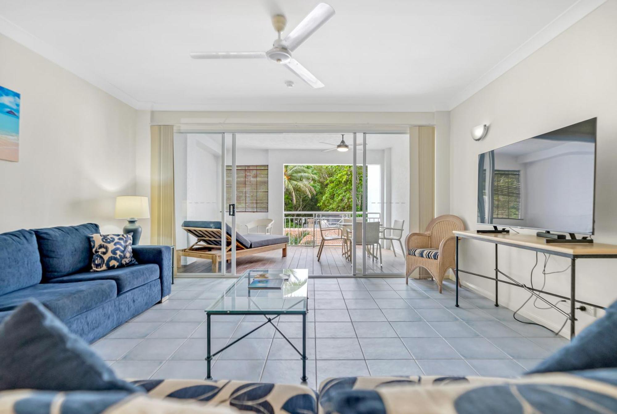Alassio Beachfront Apartments Palm Cove Rum bild